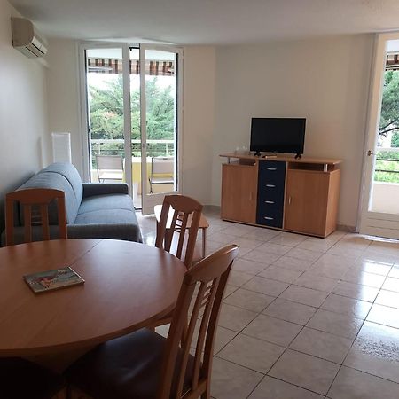 Frejus Plage T2, Piscine, Parking, Plages A 200M מראה חיצוני תמונה